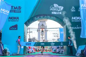 BIB: 
                            <button type="button" onclick="openModal(24867143)" class="btn btn-primary btn-sm float-right btn-popup" data-toggle="modal" data-target=".modal-high-quality">
                        <i class="fas fa-shopping-cart"></i> Add to Cart
                    </button>
                                            <button type="button" onclick="isThisMe(24867143, true)" class="btn btn-success btn-sm float-right btn-popup btn-isme hidden" data-toggle="tooltip" data-placement="bottom" title="นี่คือรูปของคุณใช่ไหม คลิกที่นี่เพื่อเอาเข้าอัลบั้ม">
                        <i class="fas fa-plus"></i> Add to album
                    </button>
                    <button type="button" onclick="isThisMe(24867143, false)" class="btn btn-warning btn-sm float-right btn-popup btn-isnotme hidden">
                        <i class="fas fa-ban"></i> Remove from album
                    </button>